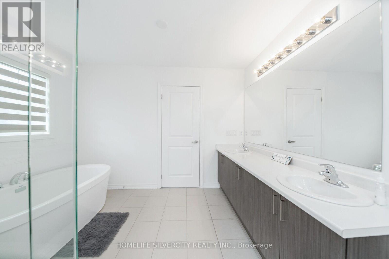 26 SASSAFRASS ROAD - 45