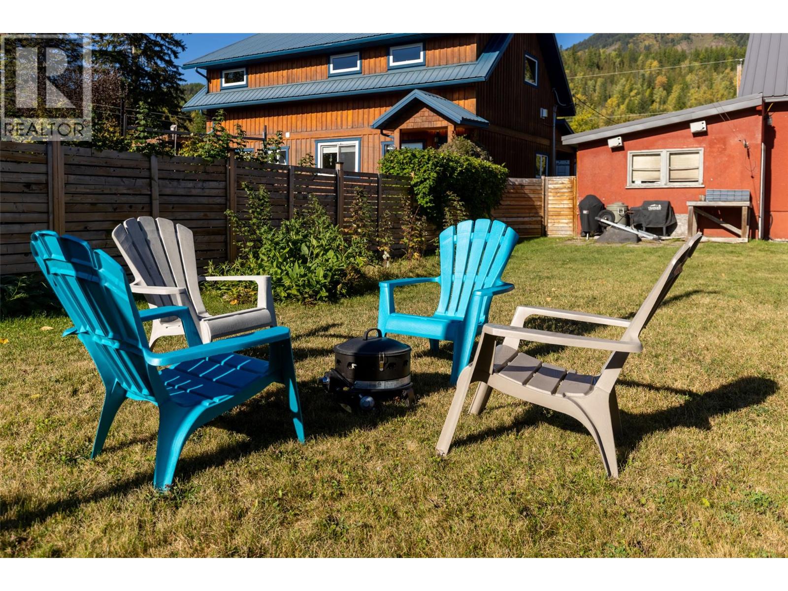 862 11th Avenue, Fernie
