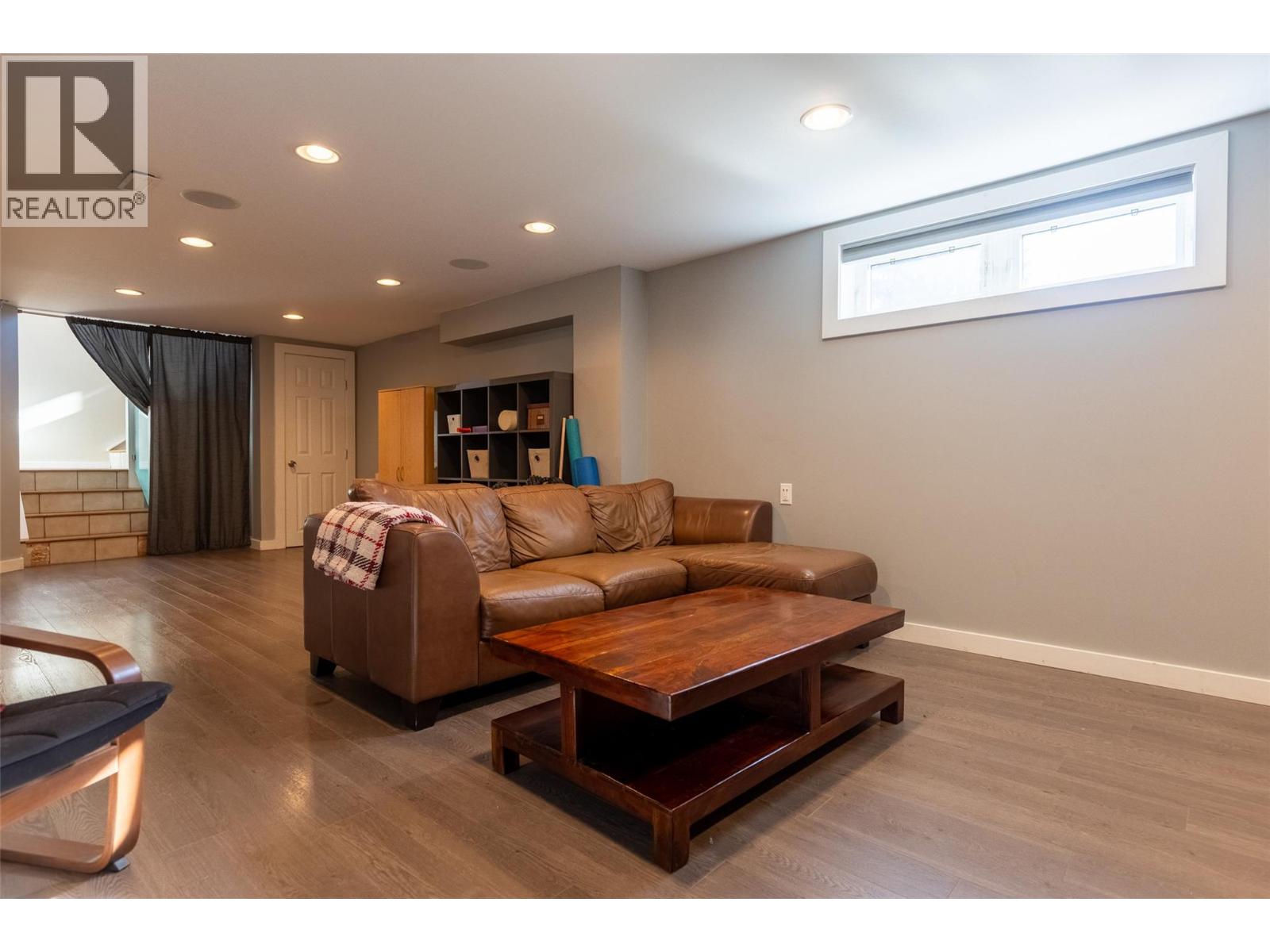 862 11th Avenue, Fernie