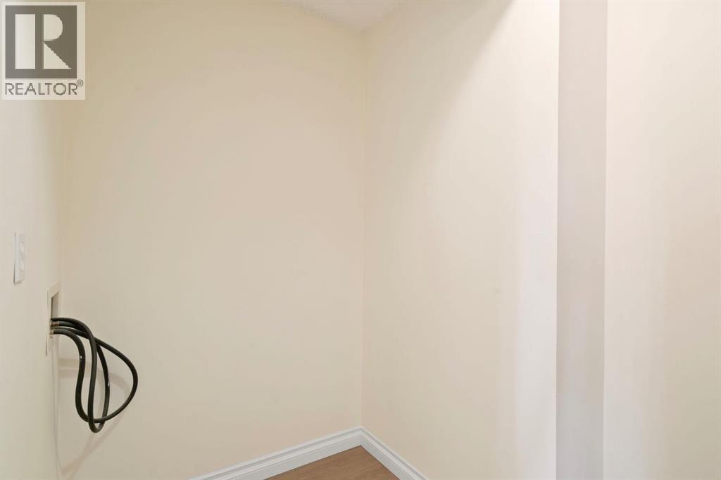 Single Family House for Sale in    Avenue SW Beltline Calgary 