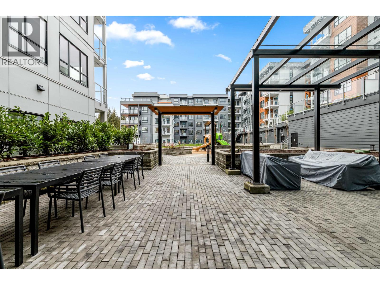 408 3596 MALSUM DRIVE, North Vancouver