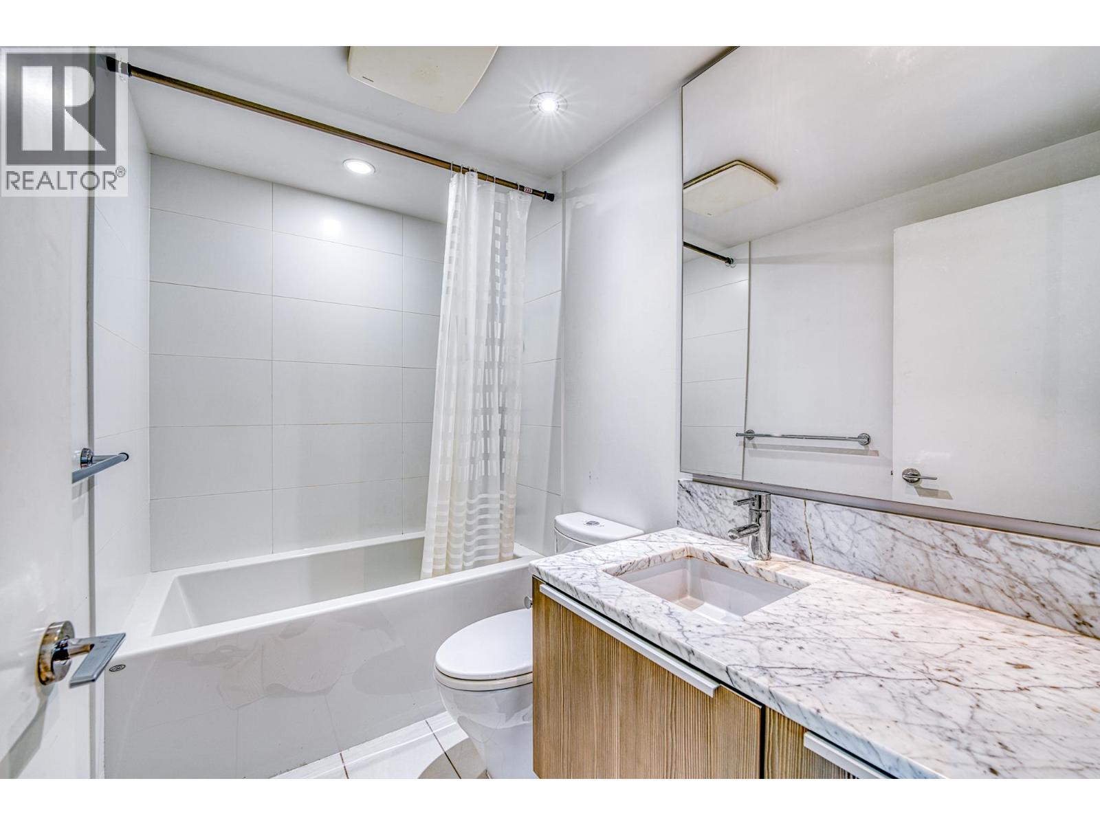 403 6461 TELFORD AVENUE, Burnaby