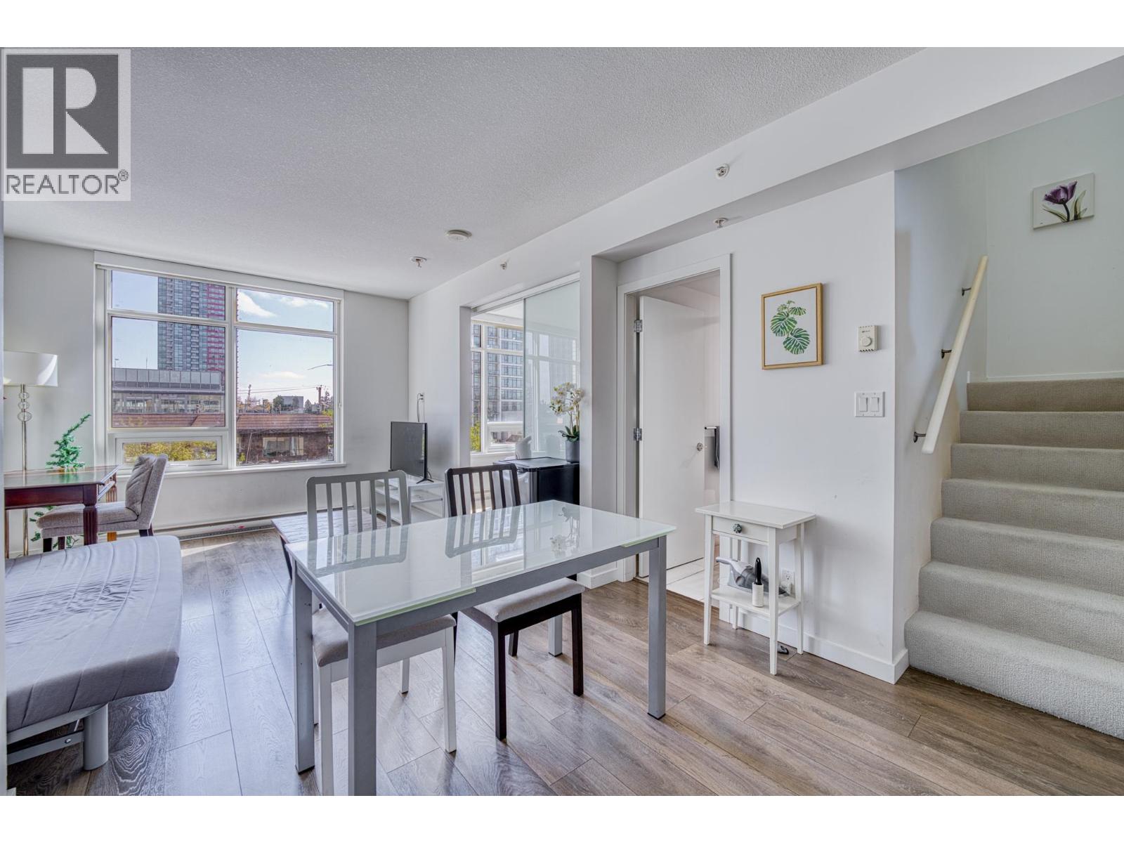 403 6461 TELFORD AVENUE, Burnaby