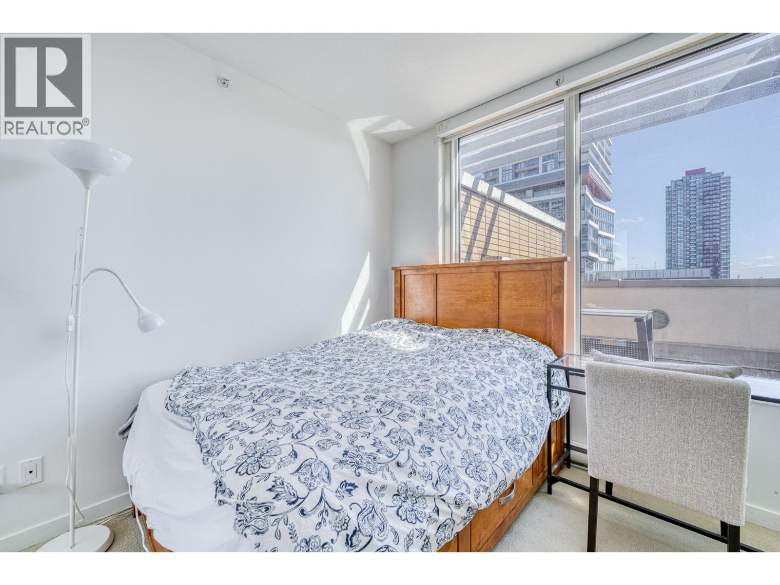 403 6461 TELFORD AVENUE, Burnaby