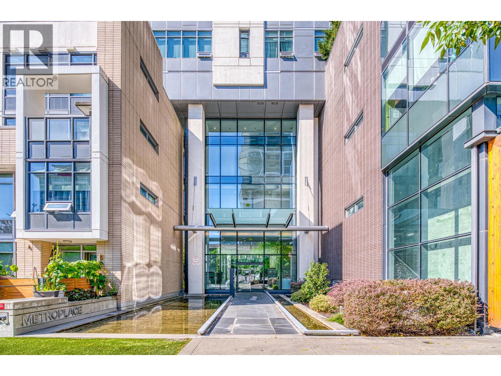 403 6461 TELFORD AVENUE, Burnaby