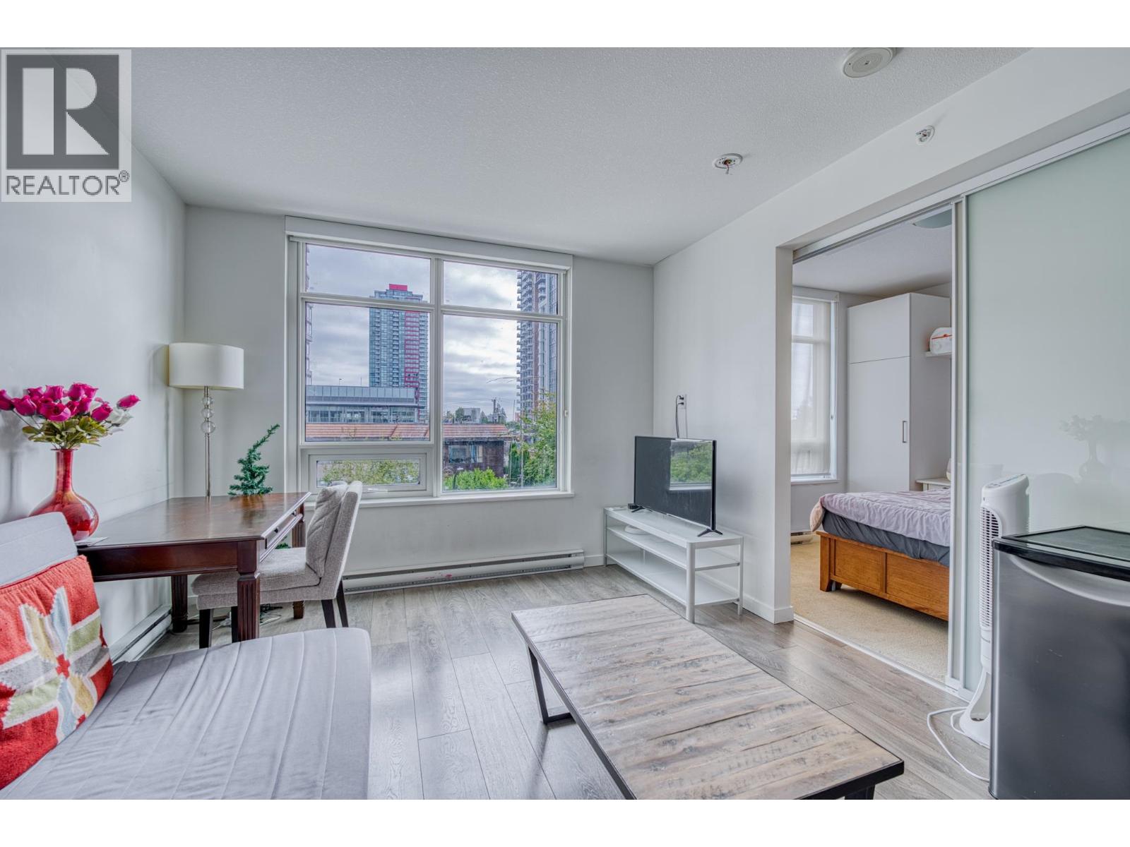 403 6461 TELFORD AVENUE, Burnaby