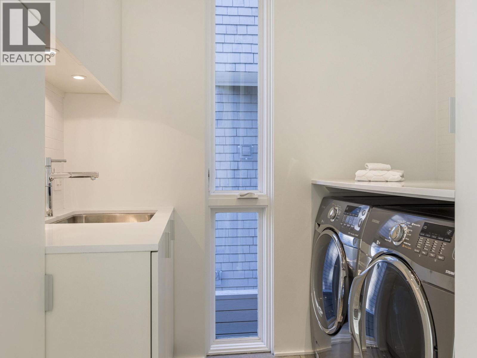 1641-1643 COLLINGWOOD STREET, Vancouver