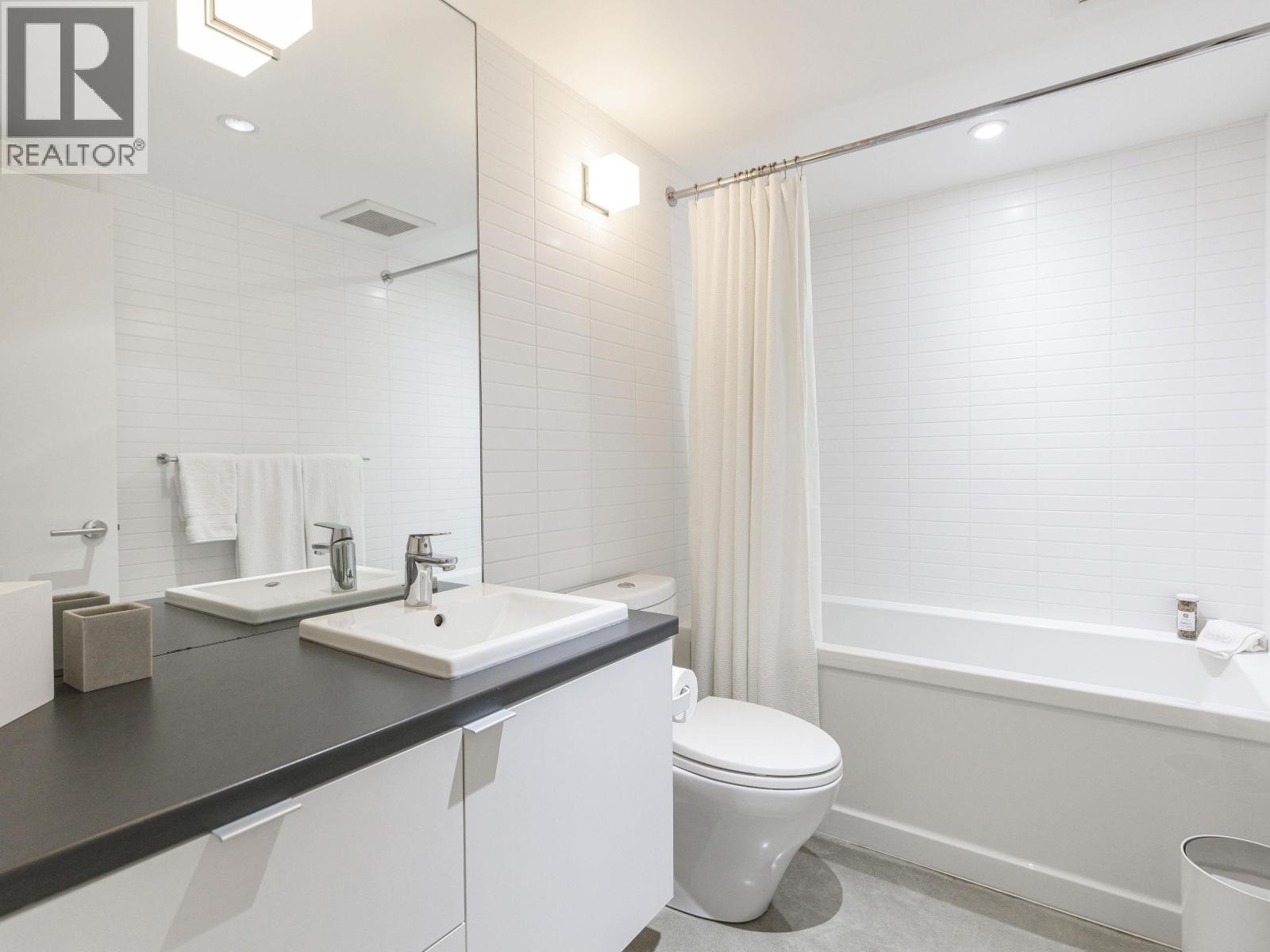 1641-1643 COLLINGWOOD STREET, Vancouver