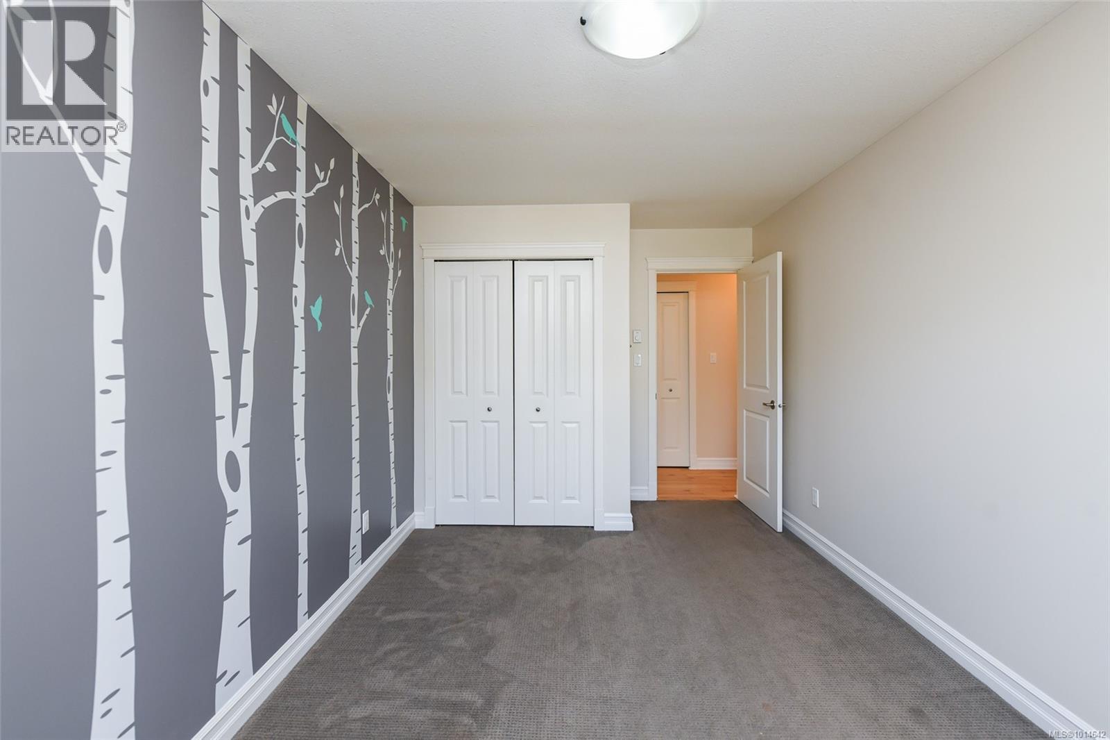 2455 Avro Arrow Dr, Comox