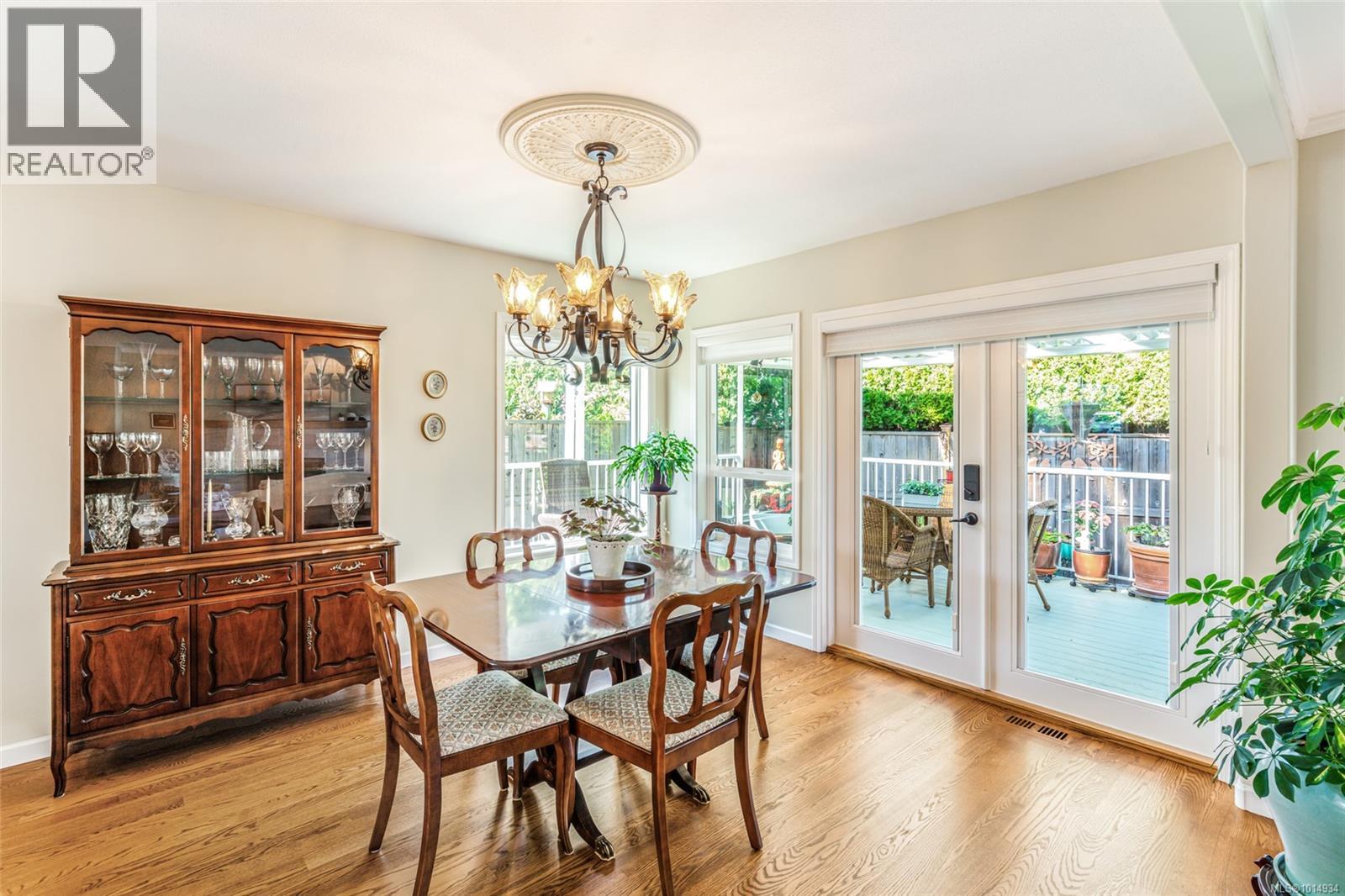 1299 Leeward Way, Qualicum Beach