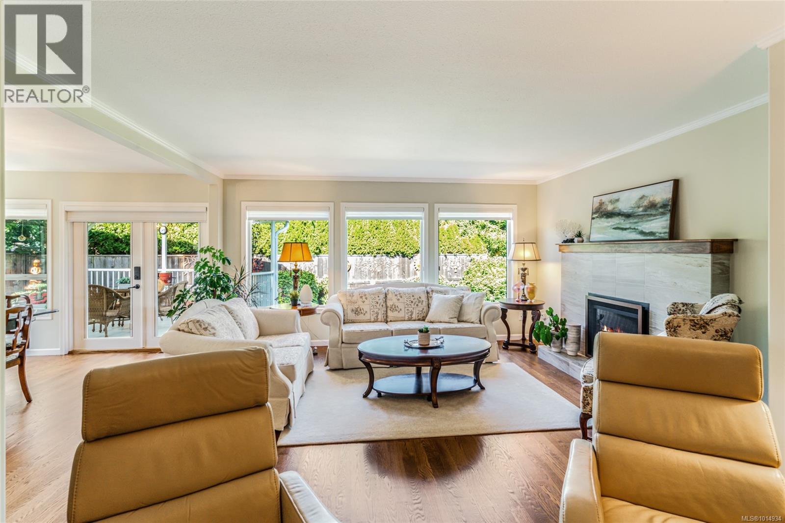 1299 Leeward Way, Qualicum Beach