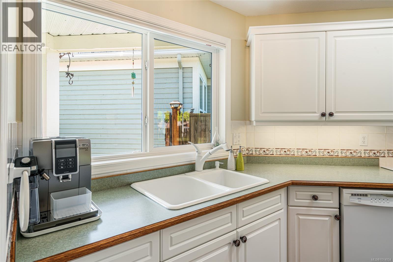1299 Leeward Way, Qualicum Beach