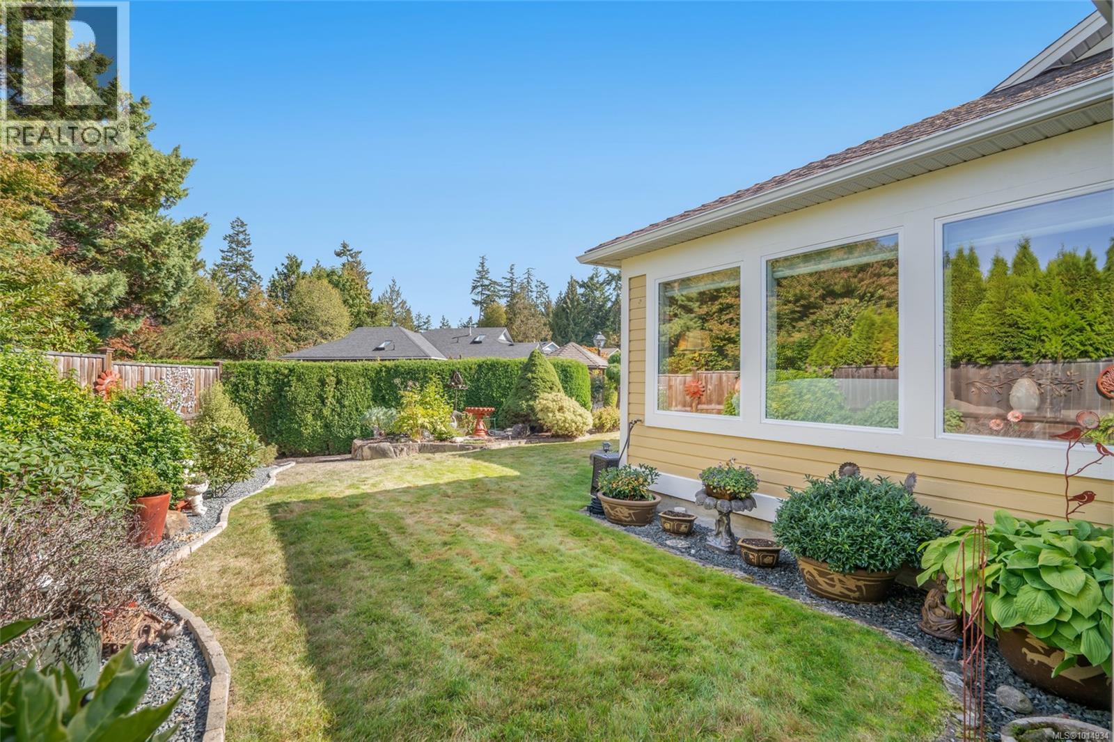 1299 Leeward Way, Qualicum Beach