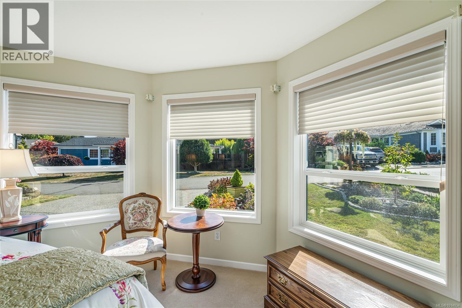 1299 Leeward Way, Qualicum Beach