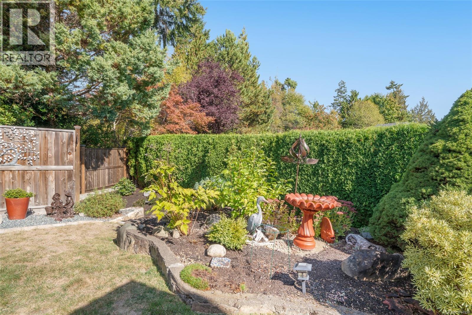 1299 Leeward Way, Qualicum Beach