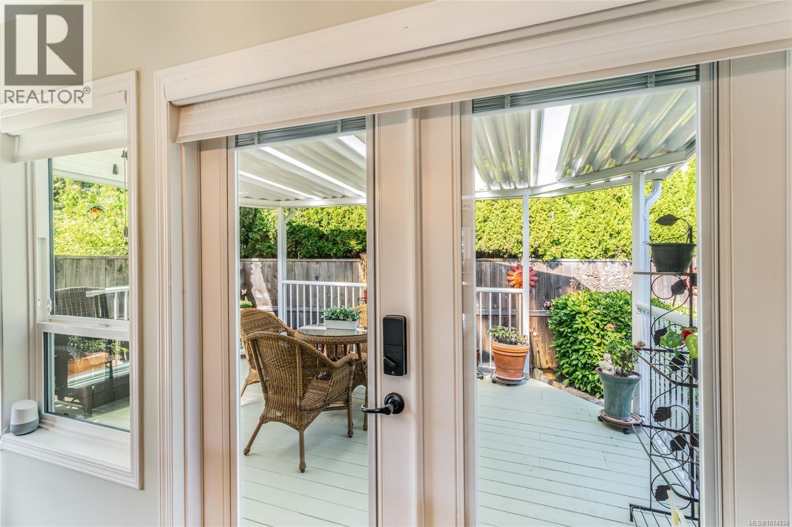 1299 Leeward Way, Qualicum Beach