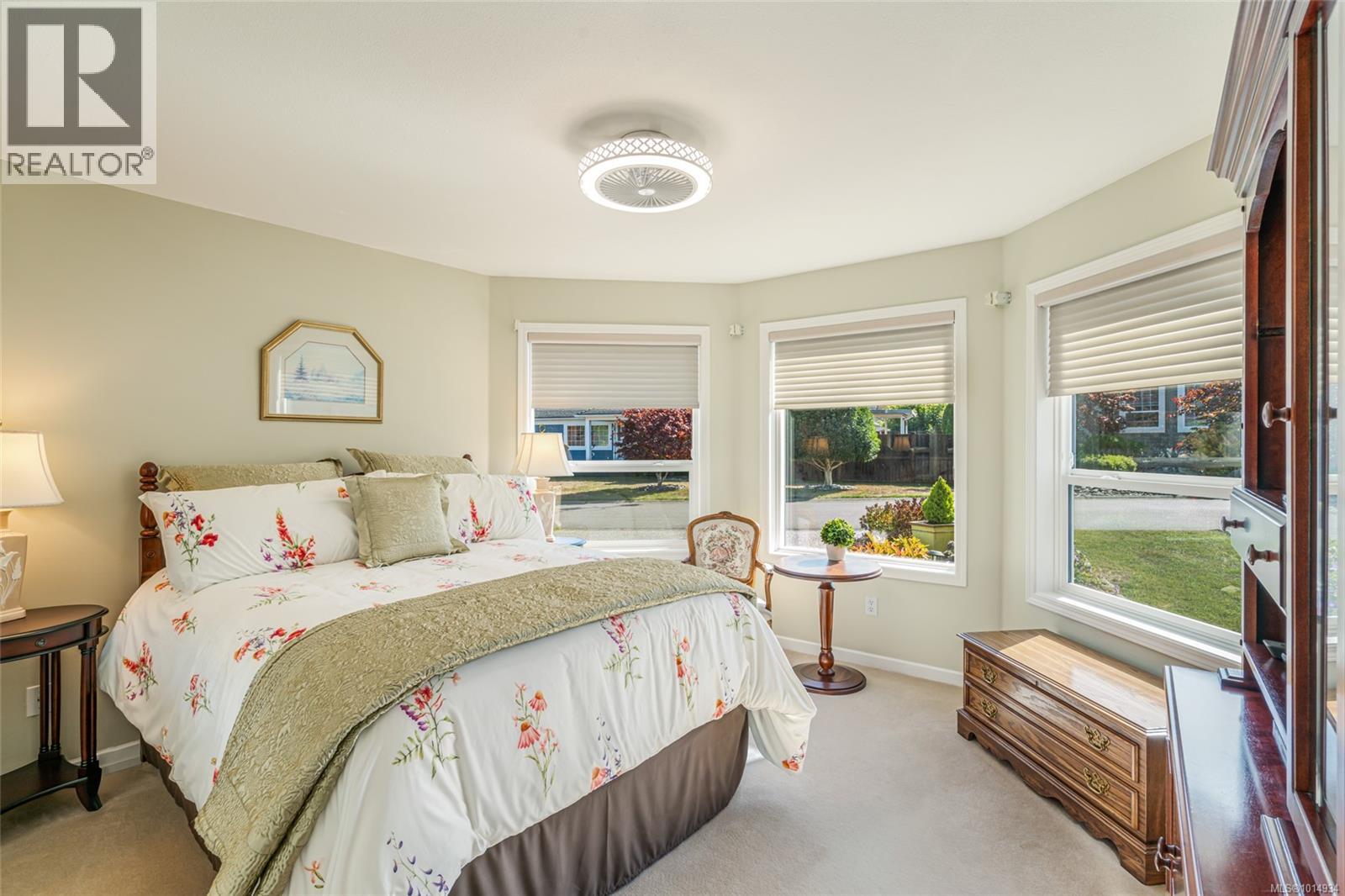 1299 Leeward Way, Qualicum Beach