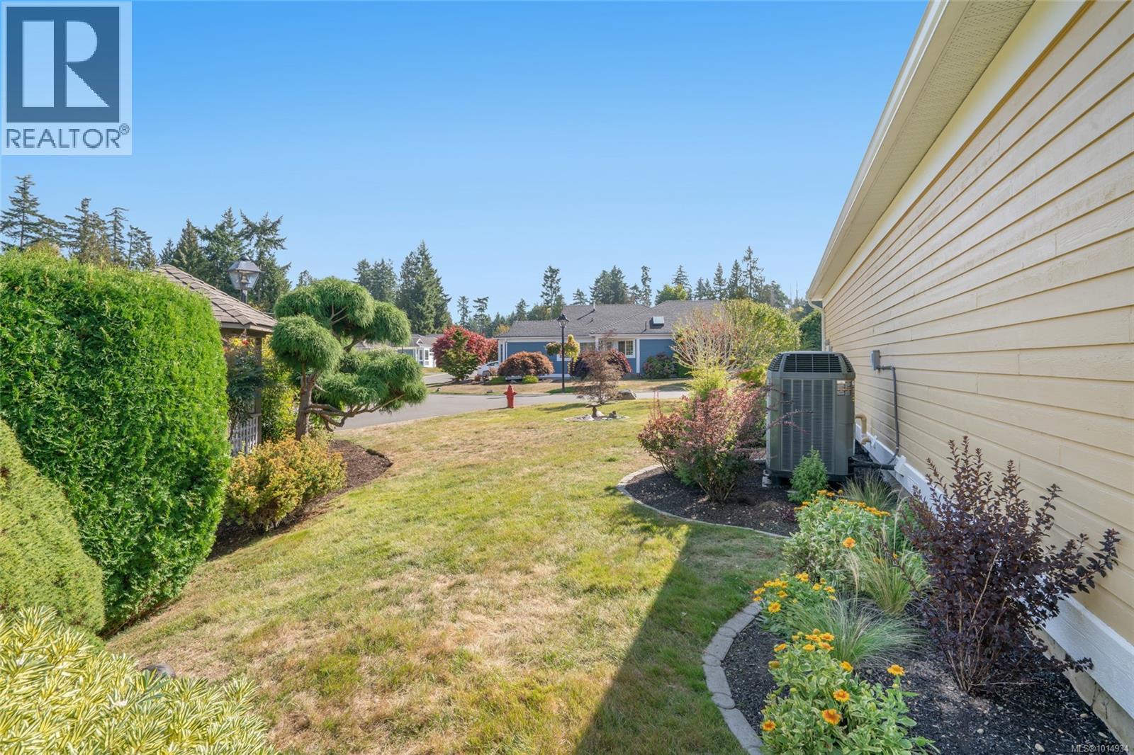 1299 Leeward Way, Qualicum Beach