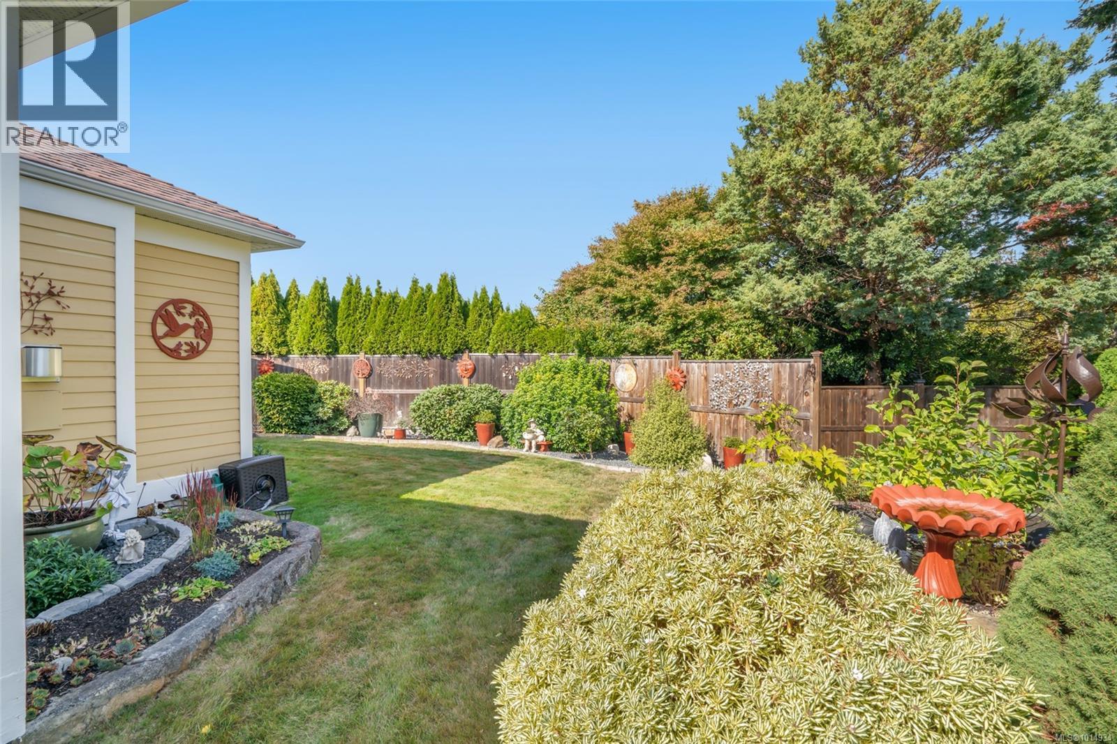 1299 Leeward Way, Qualicum Beach