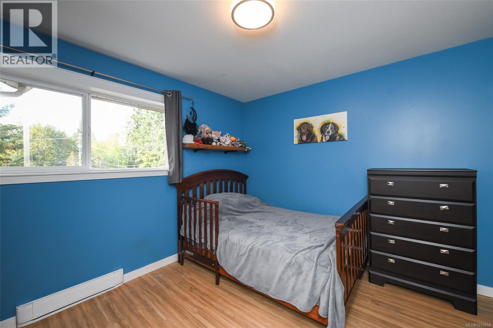 B 1102 1st St, Courtenay