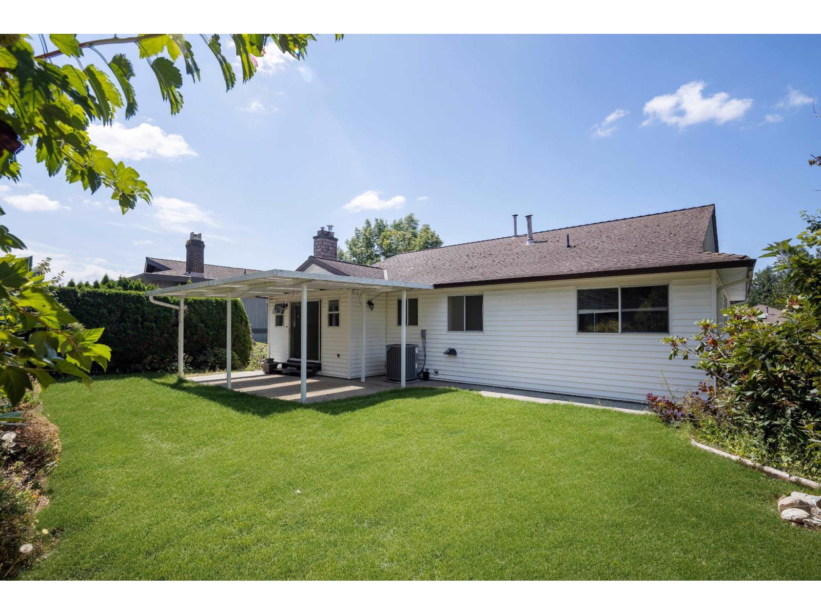 2138 ESSEX DRIVE, Abbotsford