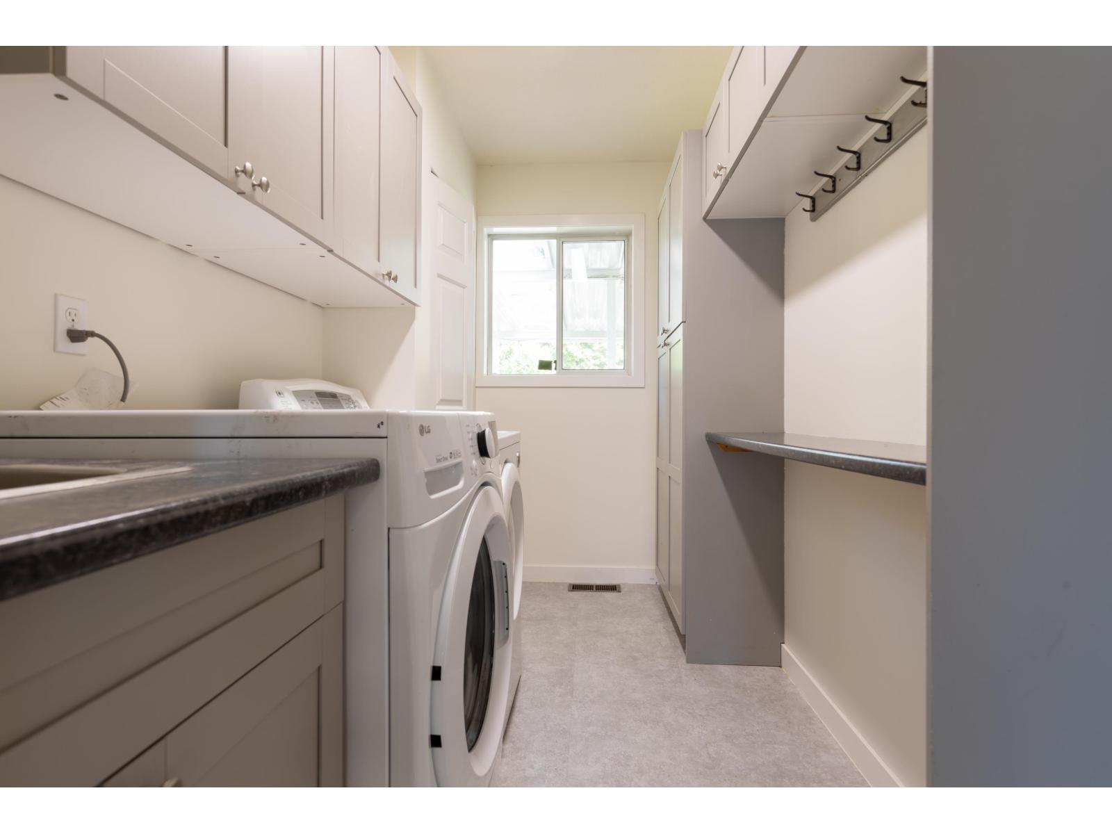 2138 ESSEX DRIVE, Abbotsford