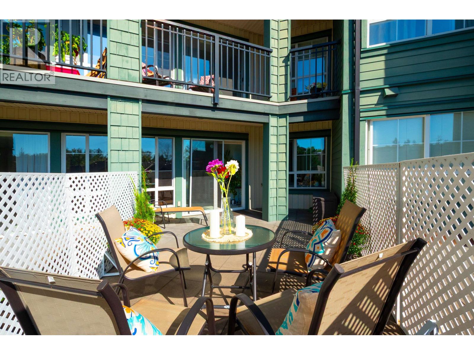 213 9098 HALSTON COURT, Burnaby