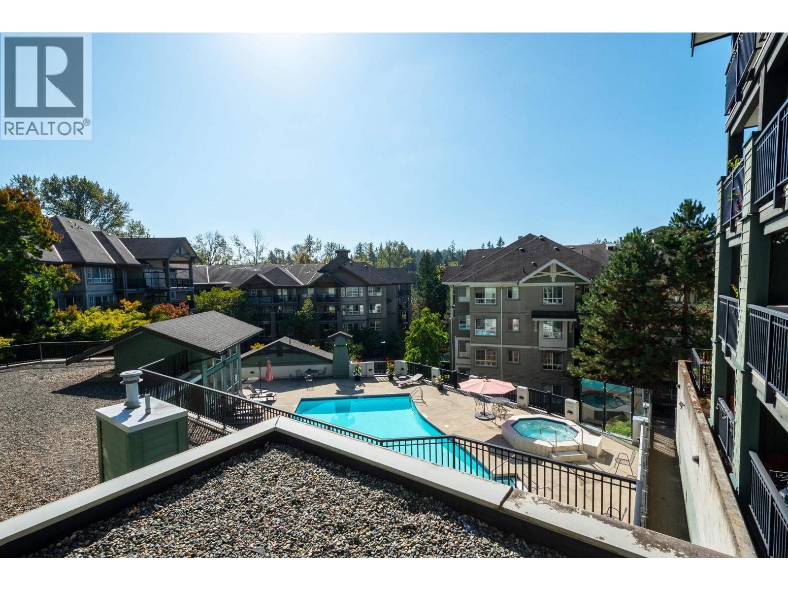 213 9098 HALSTON COURT, Burnaby