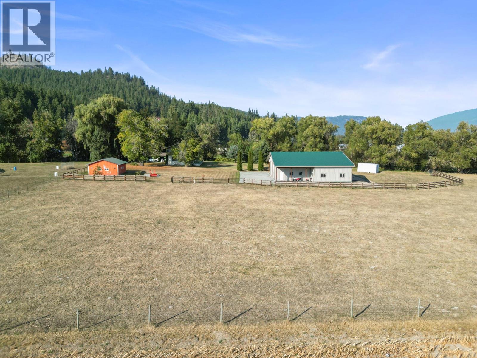 6619 Highway 97A Highway N, Enderby