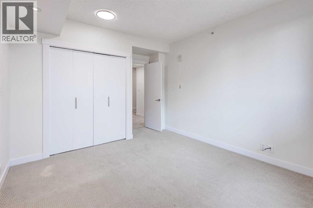 Single Family House for Sale in   Horton Road SW Haysboro Calgary 