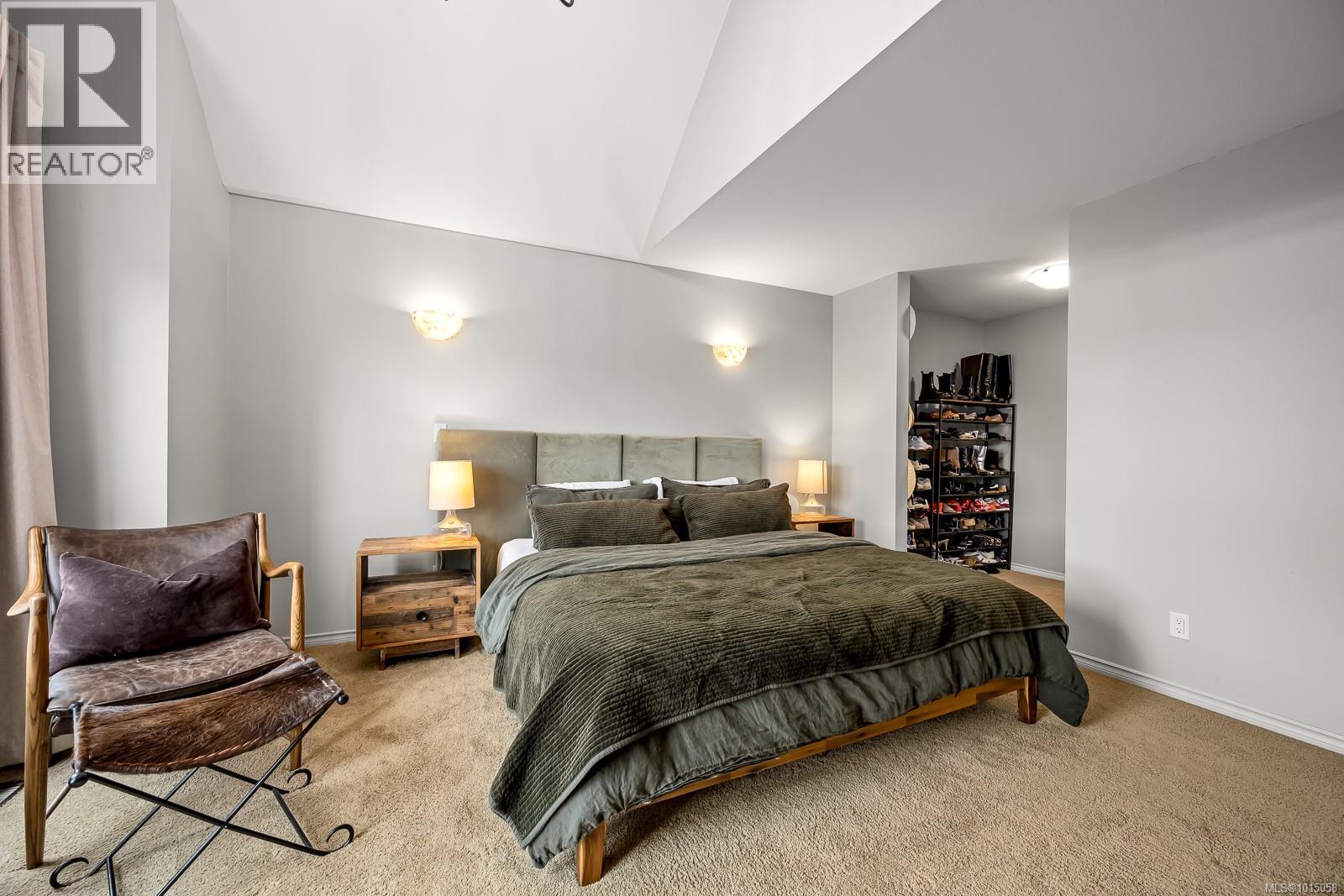 931 Crown Isle Dr, Courtenay