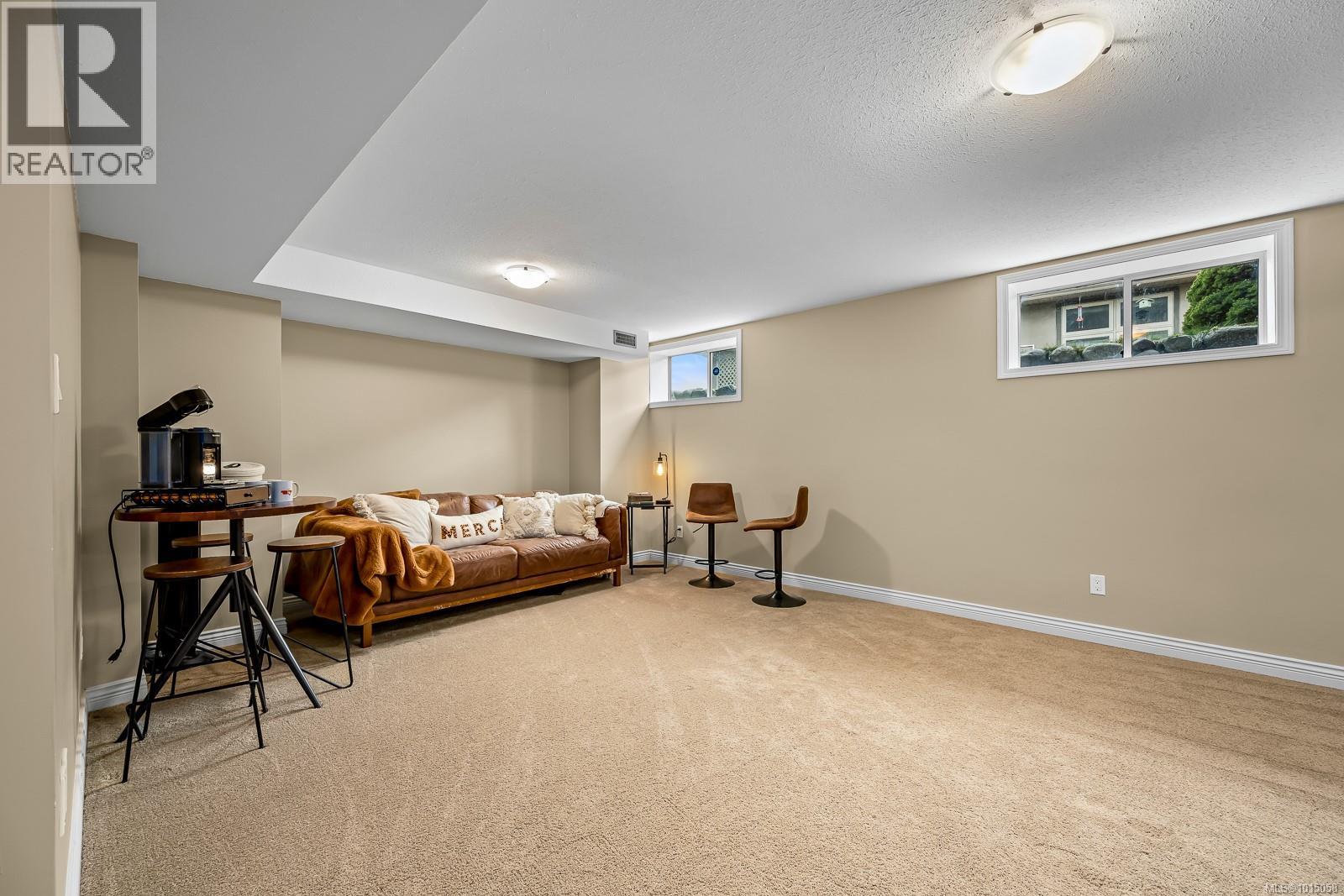 931 Crown Isle Dr, Courtenay