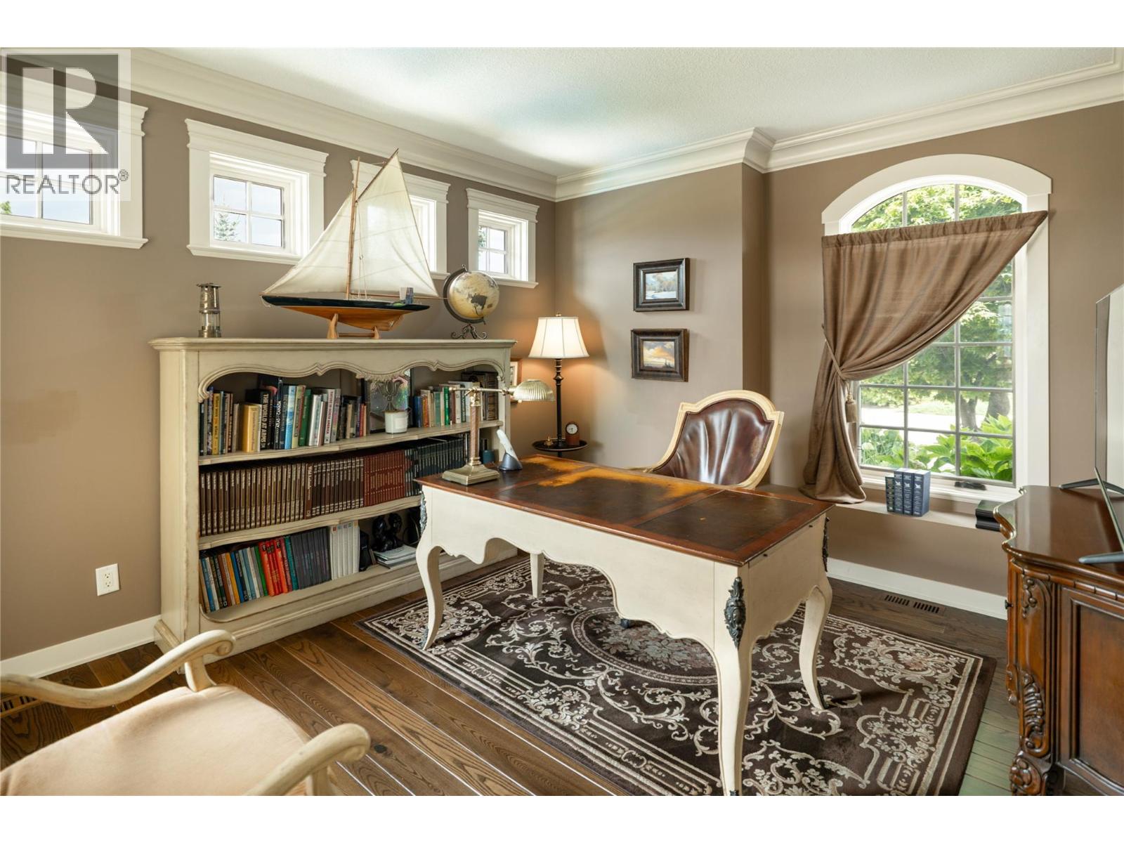 4768 CARMEL Crescent, Kelowna