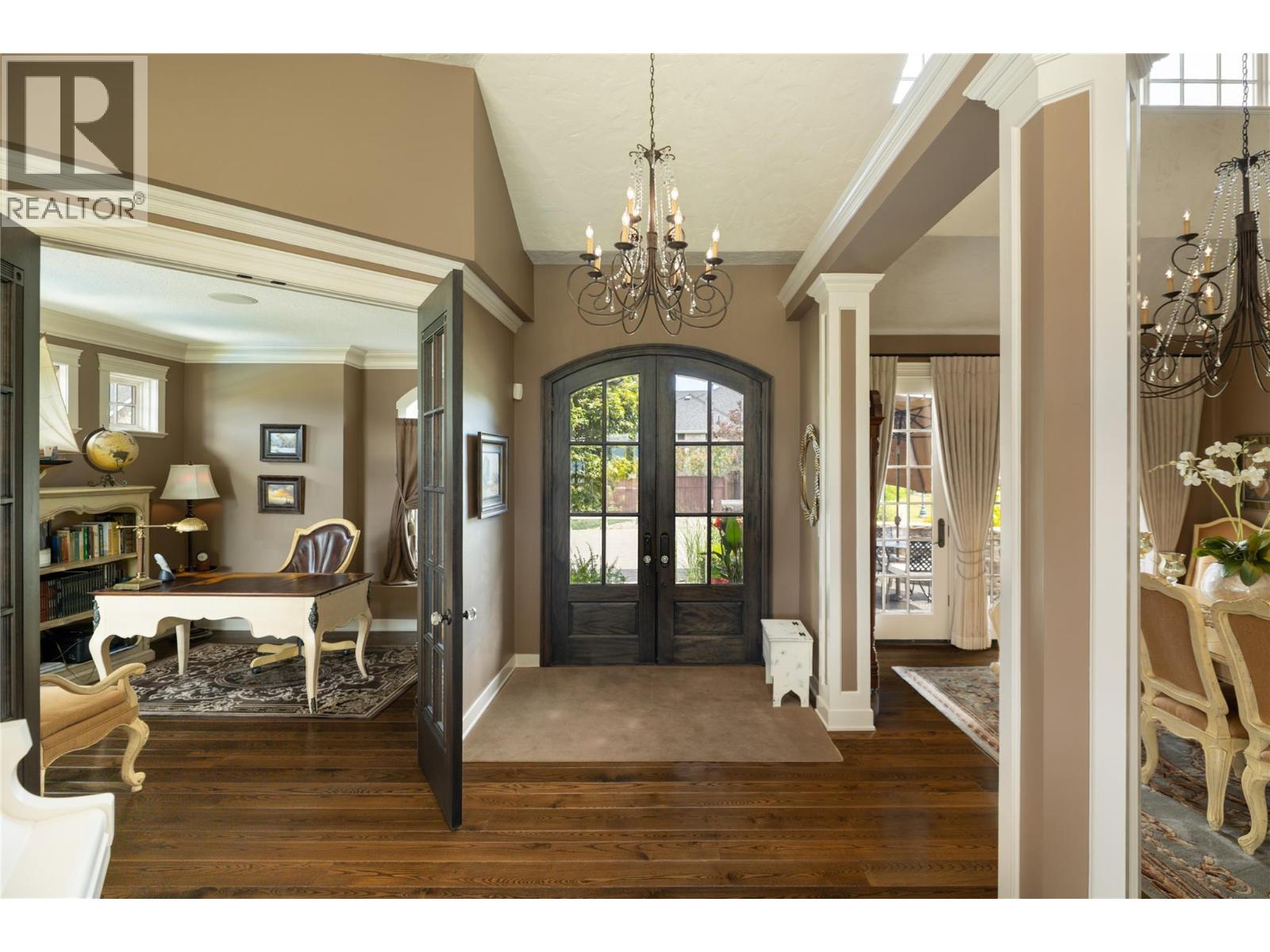 4768 CARMEL Crescent, Kelowna
