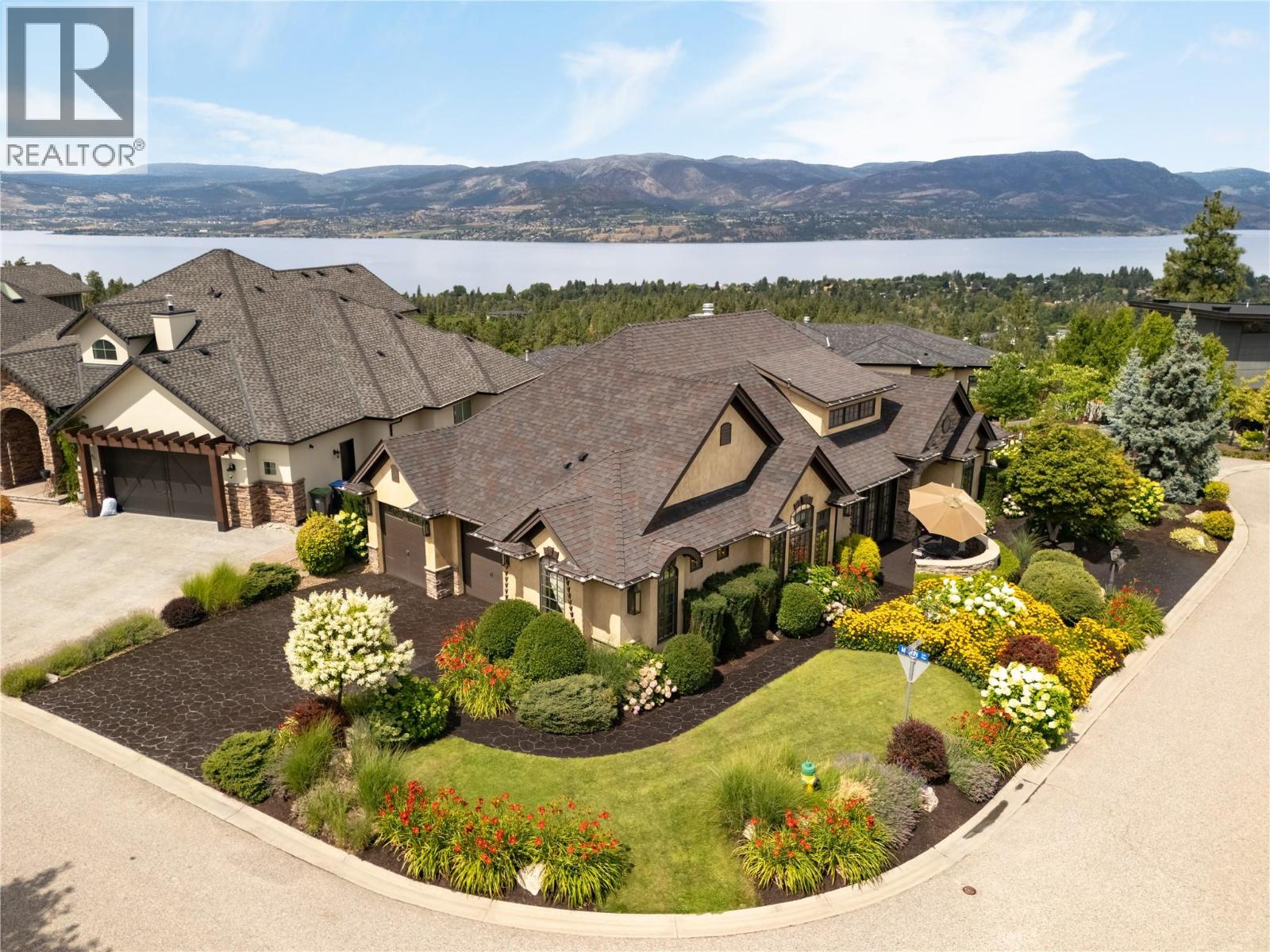 4768 CARMEL Crescent, Kelowna