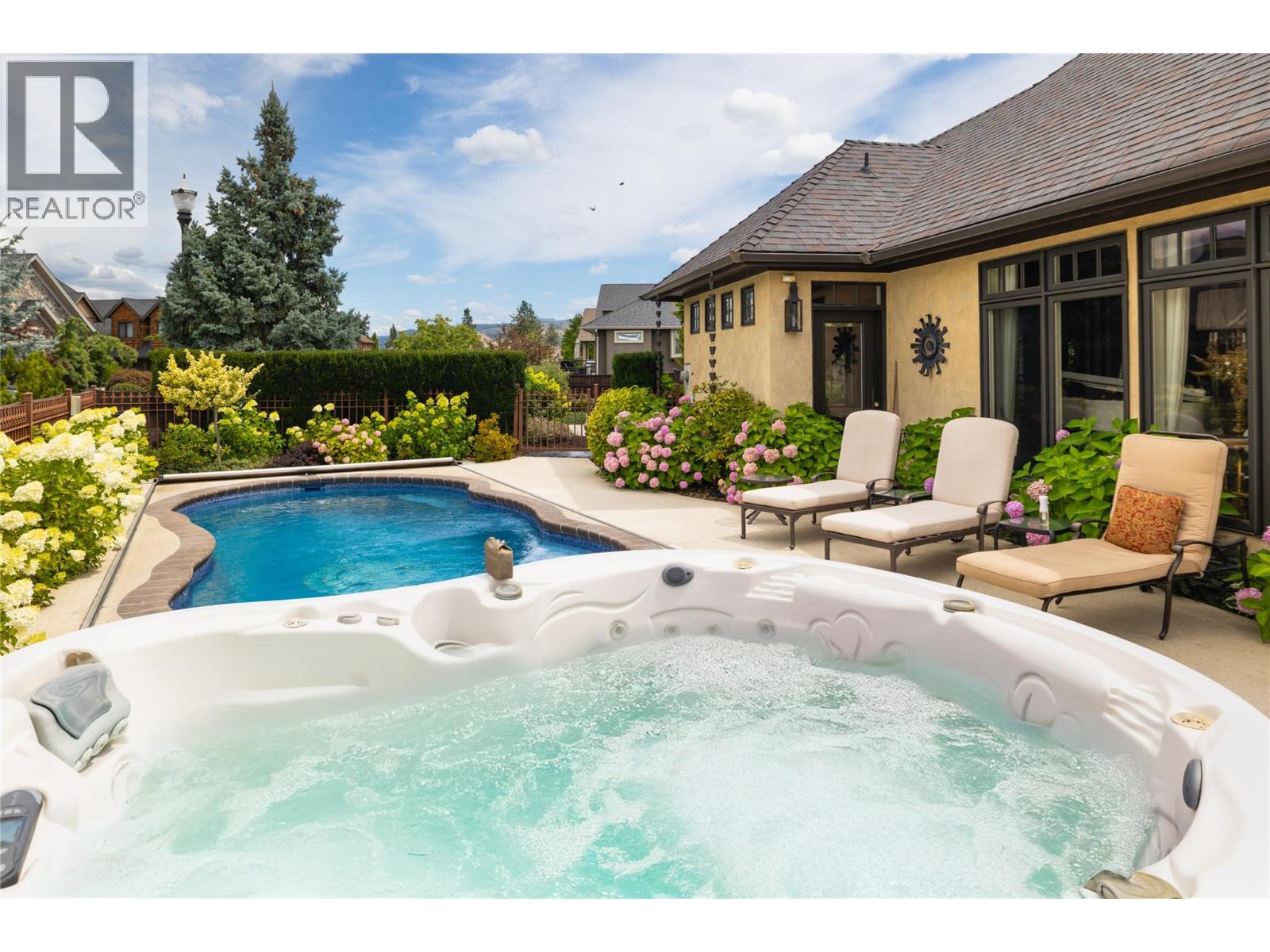 4768 CARMEL Crescent, Kelowna