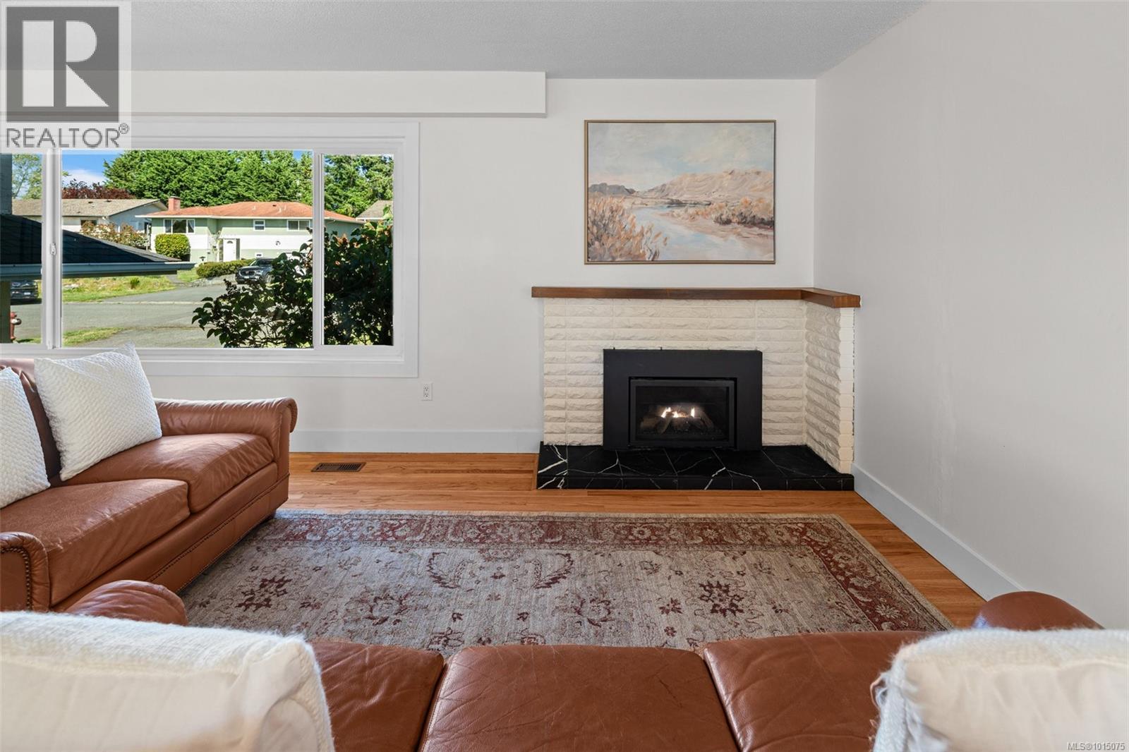 3980 Oakwood St, Saanich