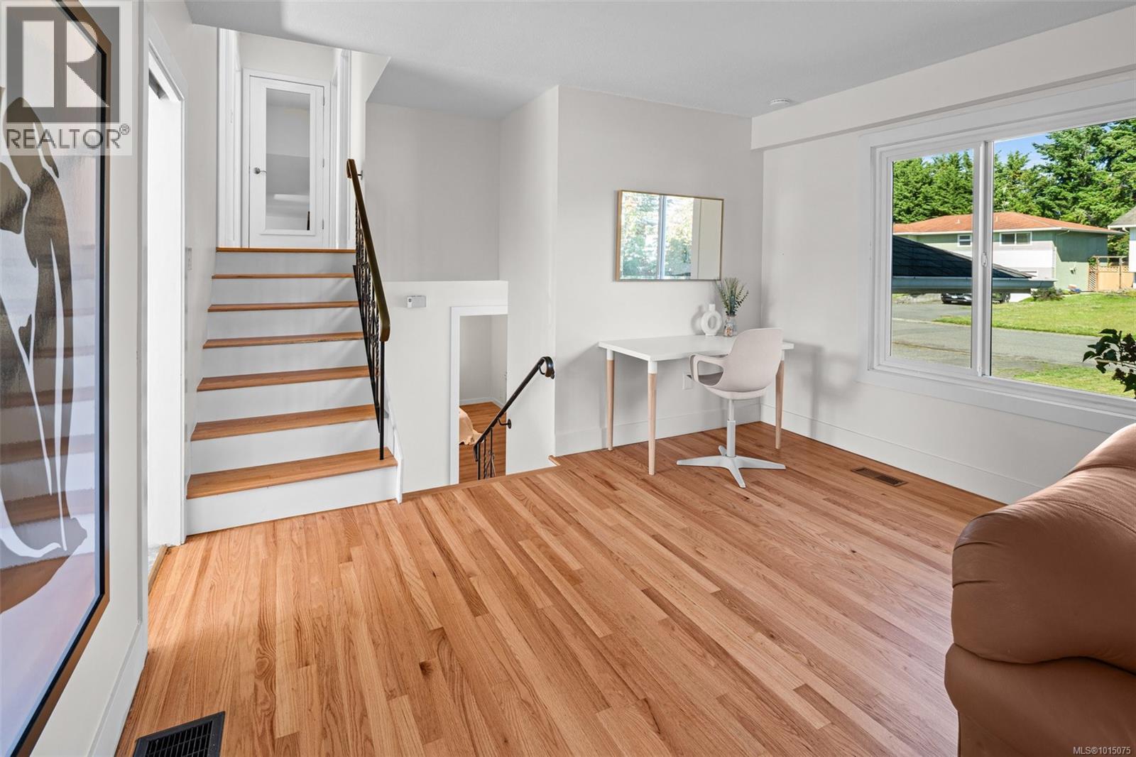 3980 Oakwood St, Saanich