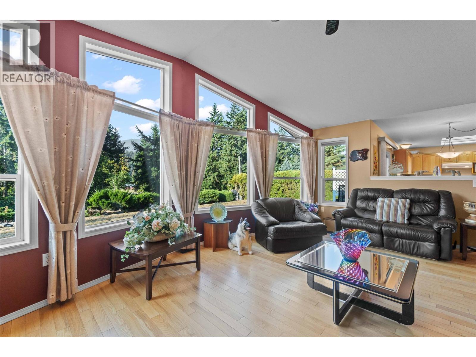 760 Mobley Road, Tappen