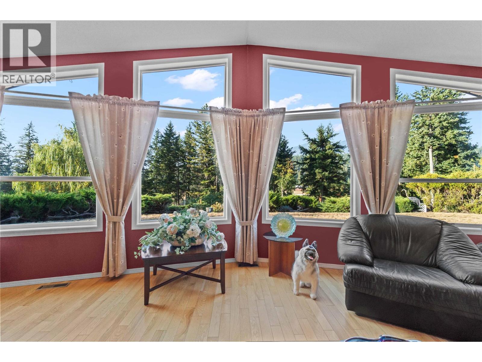 760 Mobley Road, Tappen