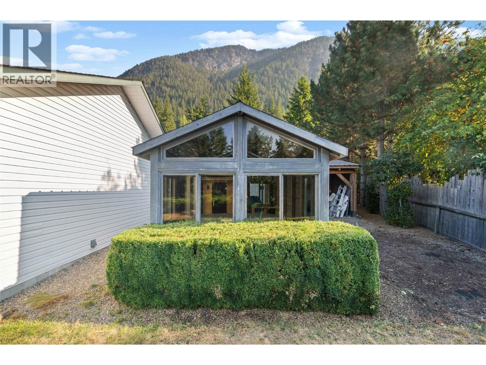 760 Mobley Road, Tappen