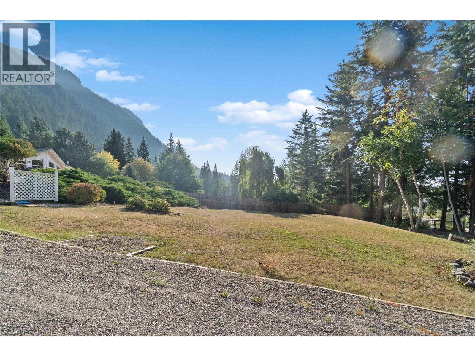 760 Mobley Road, Tappen