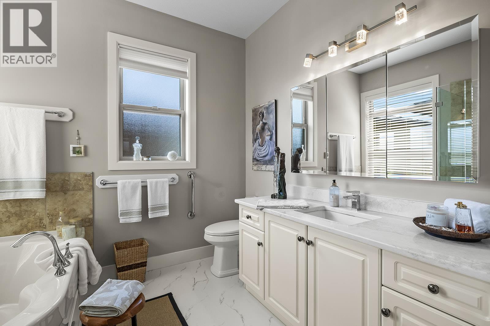 2175 Alvarado Trail, Westbank
