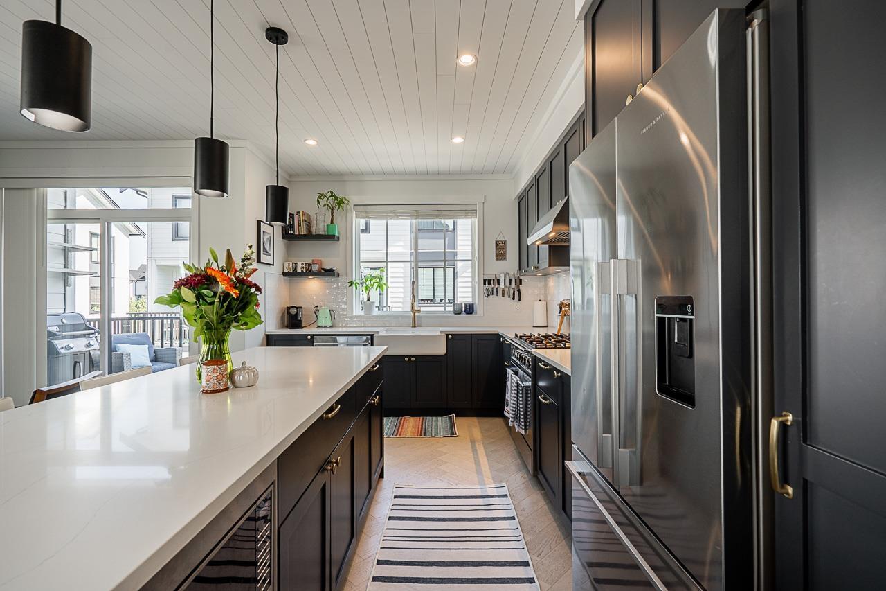 15 16565 24A AVENUE, Surrey