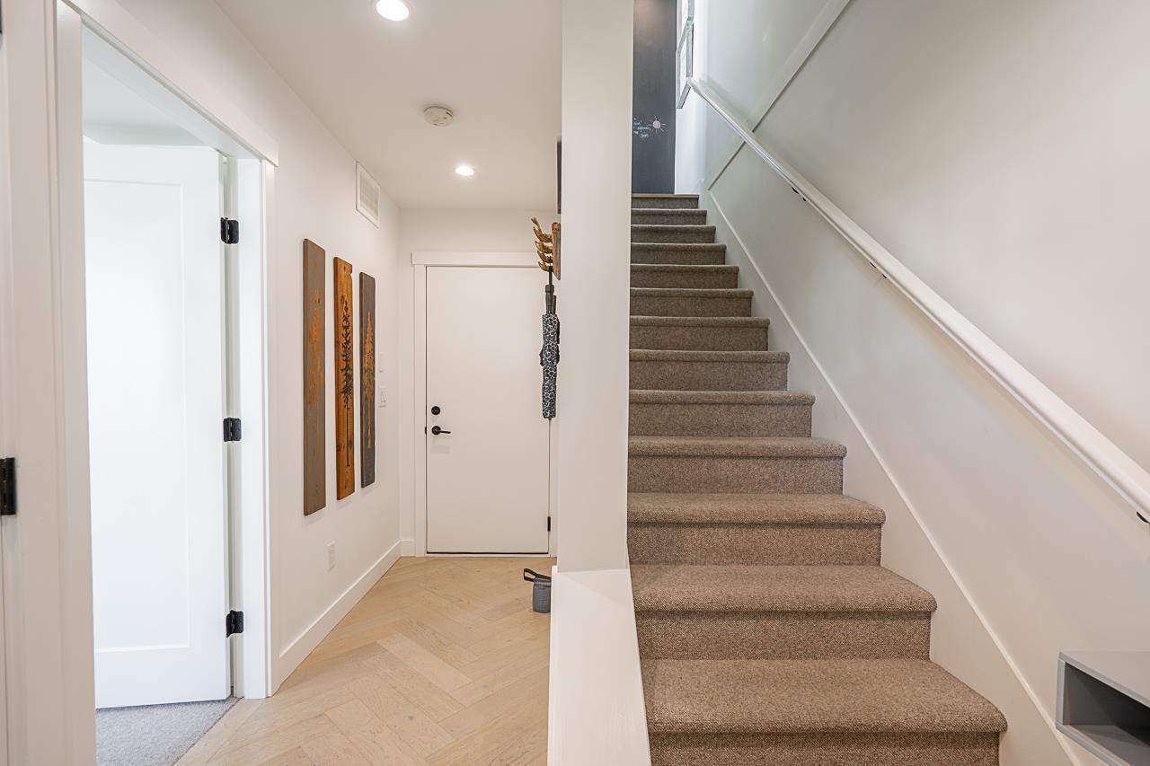 15 16565 24A AVENUE, Surrey