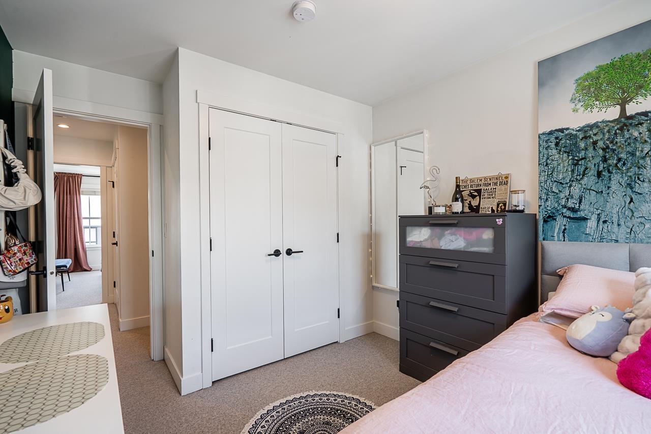 15 16565 24A AVENUE, Surrey