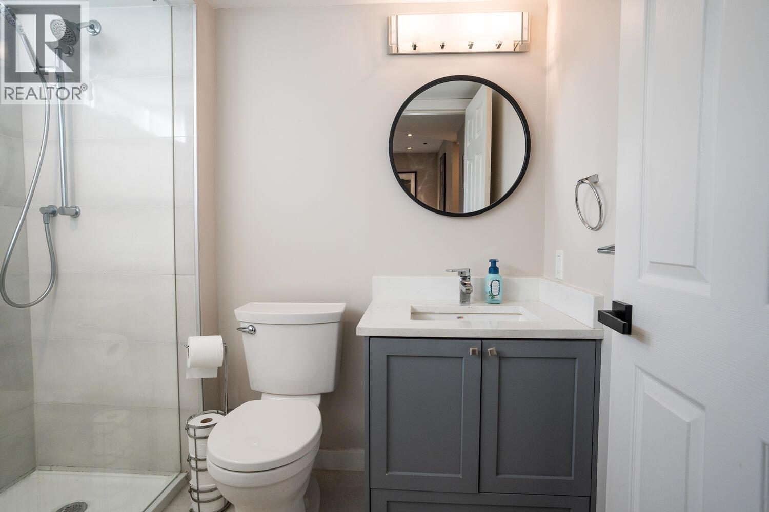 5488 WESTMINSTER Avenue, Delta