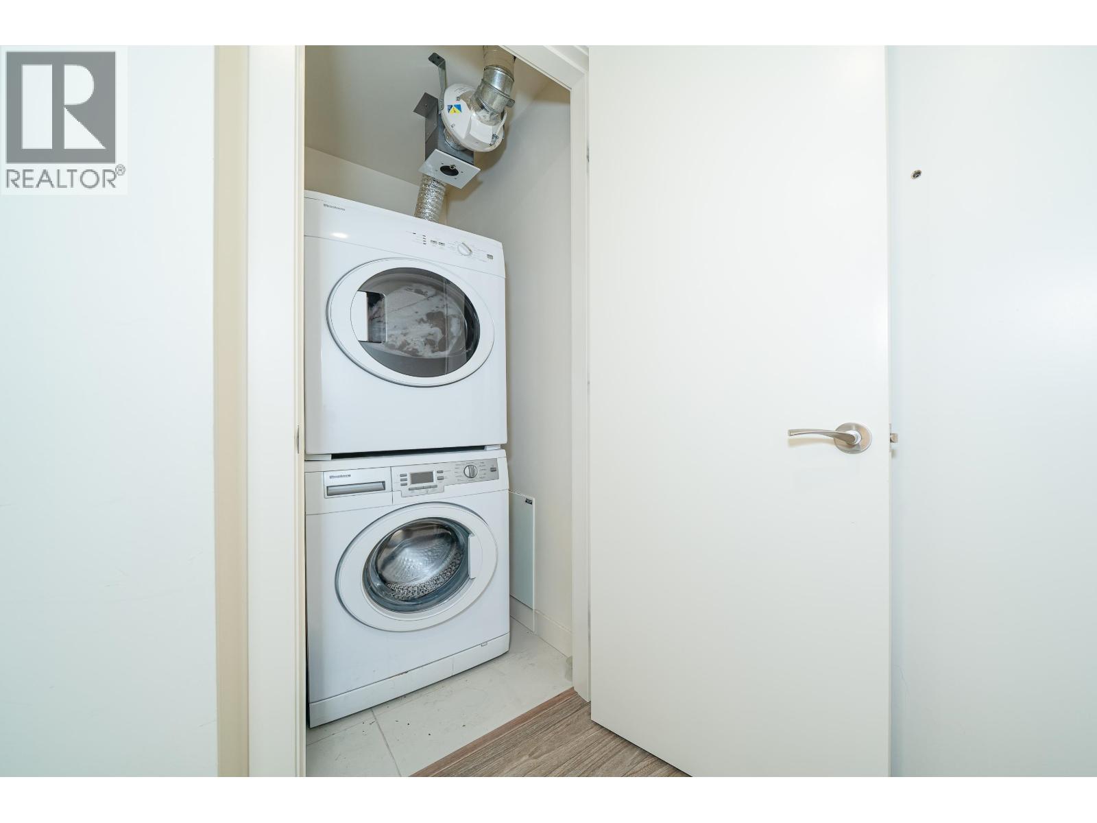 3703 6383 MCKAY AVENUE, Burnaby