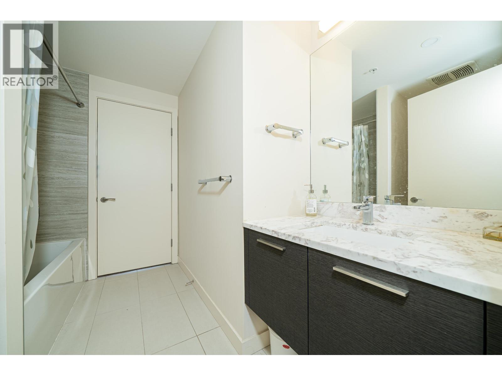 3703 6383 MCKAY AVENUE, Burnaby