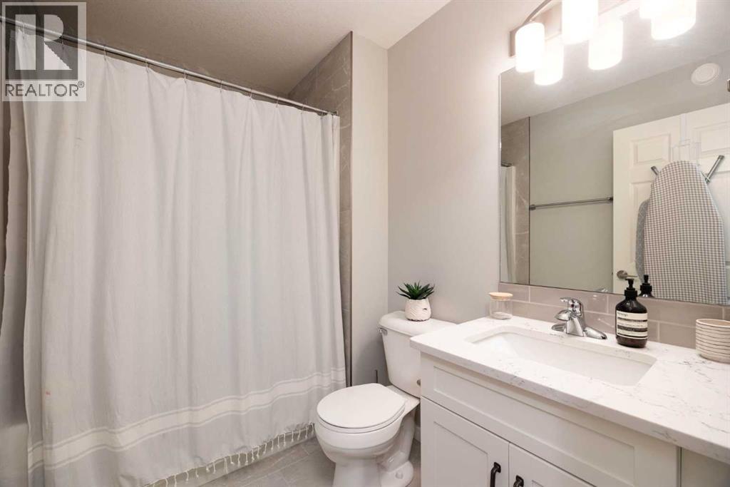 120 Warren Way, Fort McMurray
